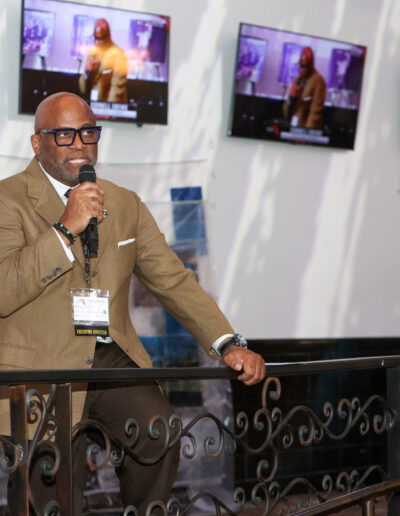 Photo by David I. Muir